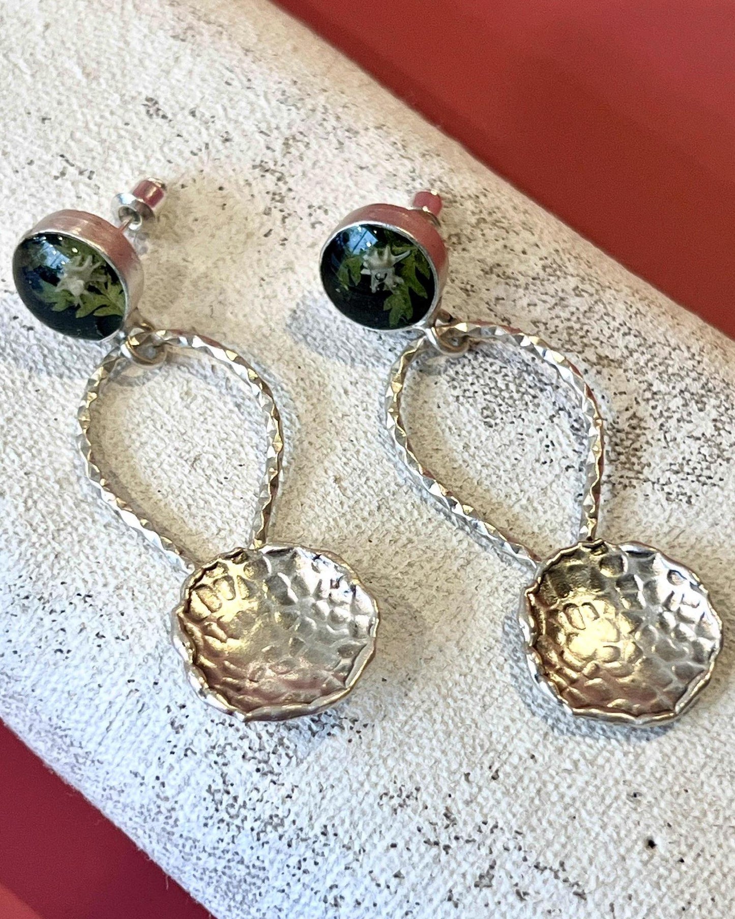 Pajaro Negro Hammered Circle Earrings w/ Python Vertebrae and Ferns