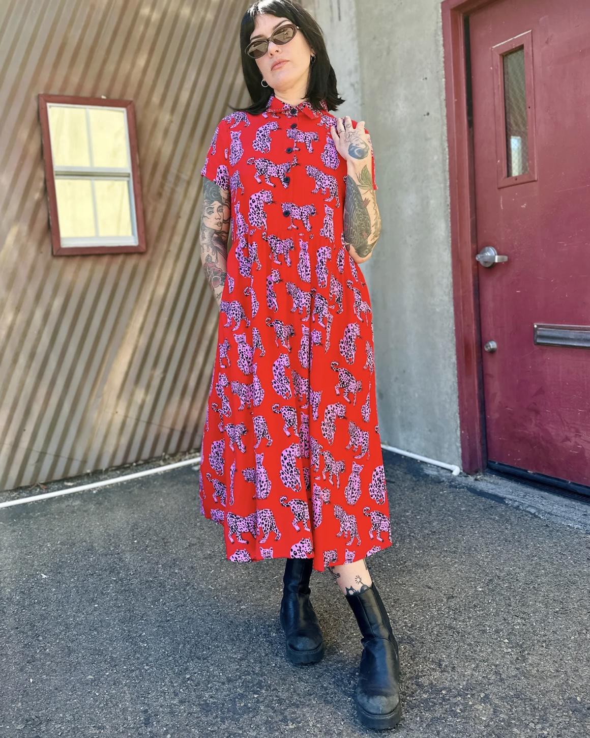 Nooworks Cassie Dress Sondler Cat - Medium, Large, XL