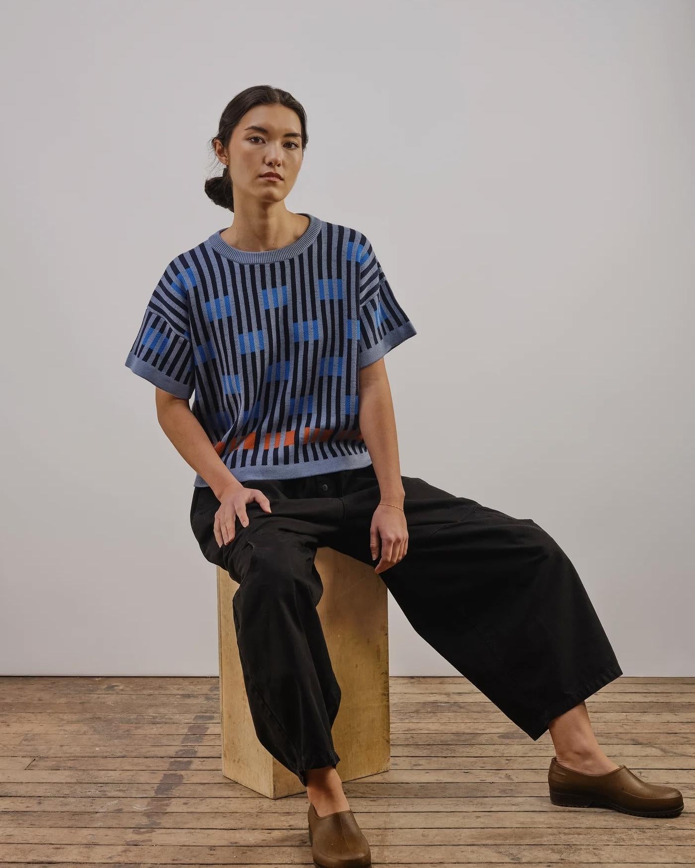 The Endery Bauhaus Short Sleeve Sweater Tee in Neptune (Soft Blue/Navy)