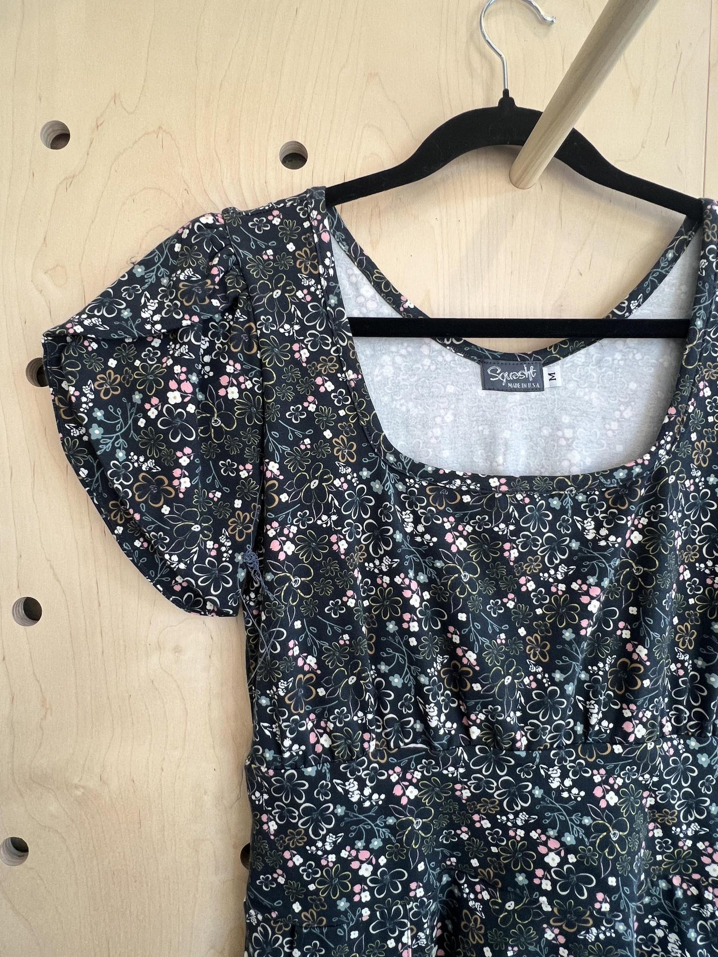 Squasht Petal Sleeve Dress in Midnight Ditsy Floral Print