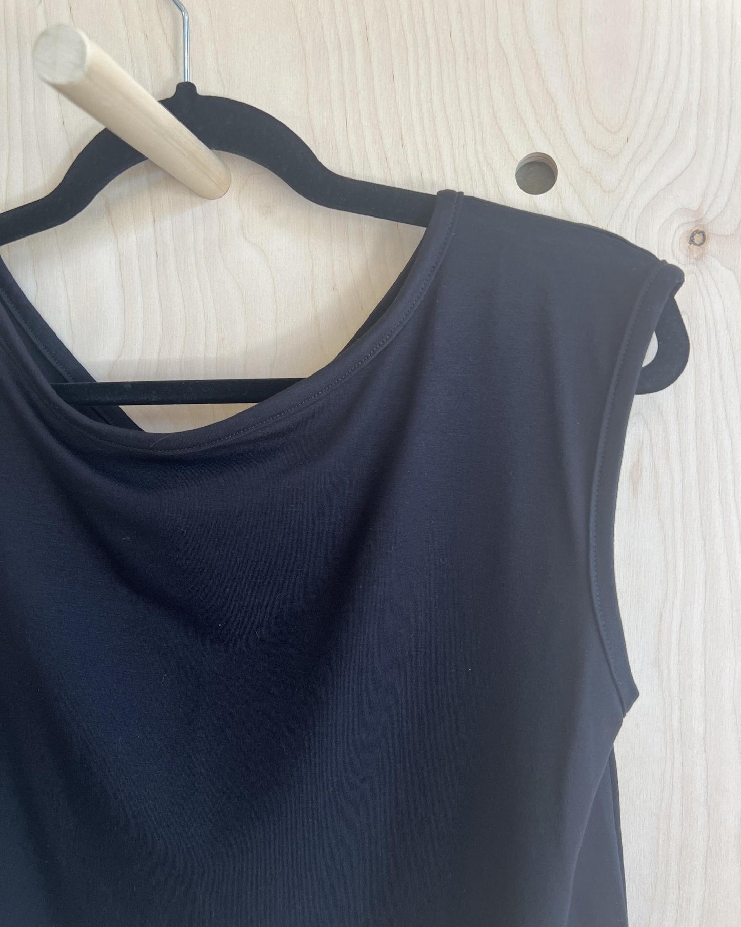 Squasht Croppish Tee in Solid Black