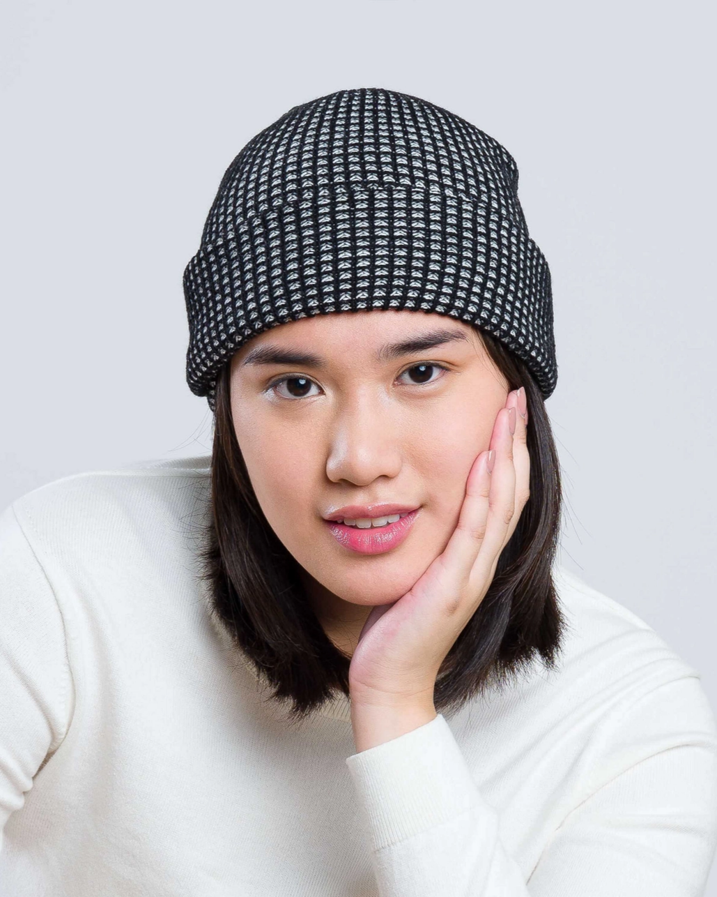 Verloop Simple Grid Rib Knit Beanie Hat in Black