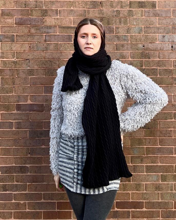 Squasht Oversized Scarf Black Cable Knit