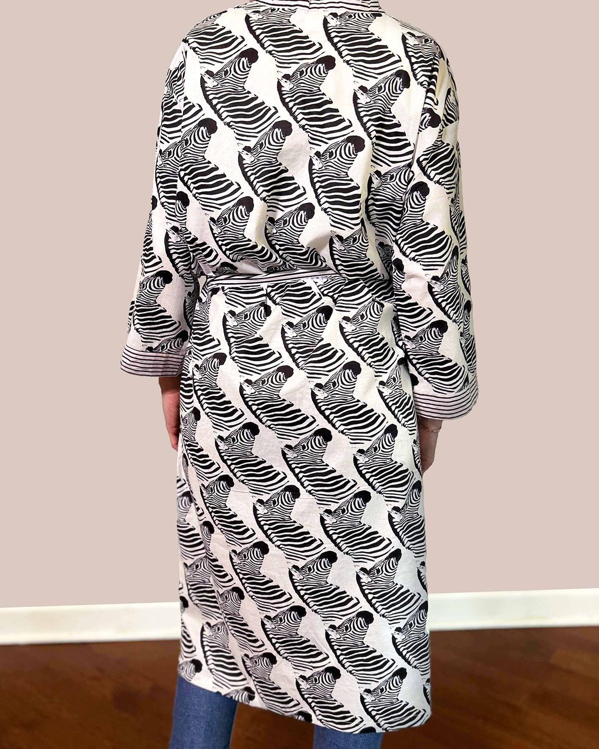 Txtile Lightweight Cotton Robe - Zebra Mirage Print