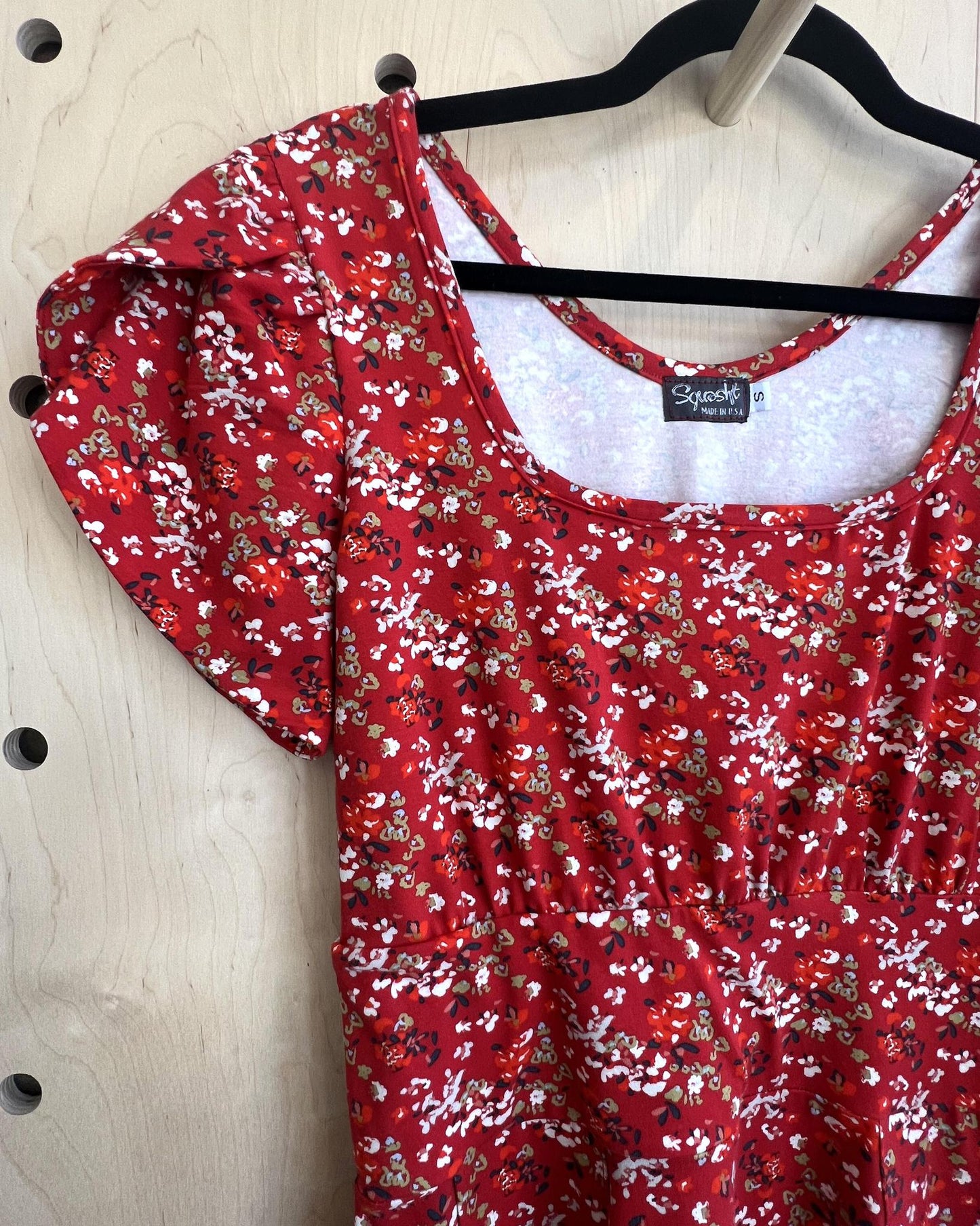 Squasht Petal Sleeve Dress in Scarlet Red Ditsy Floral Print