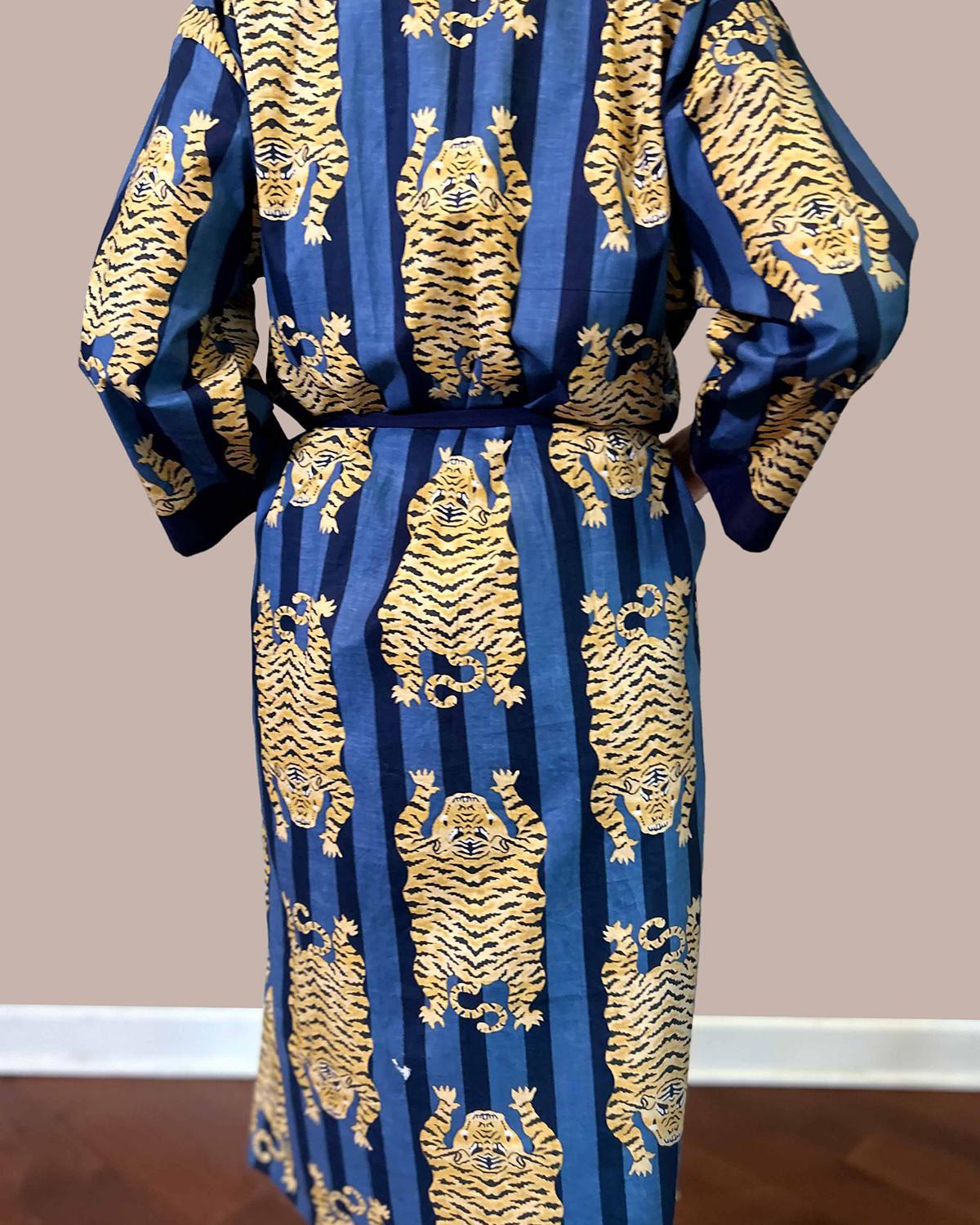 Txtile Lightweight Cotton Robe - Blue Tiger Print