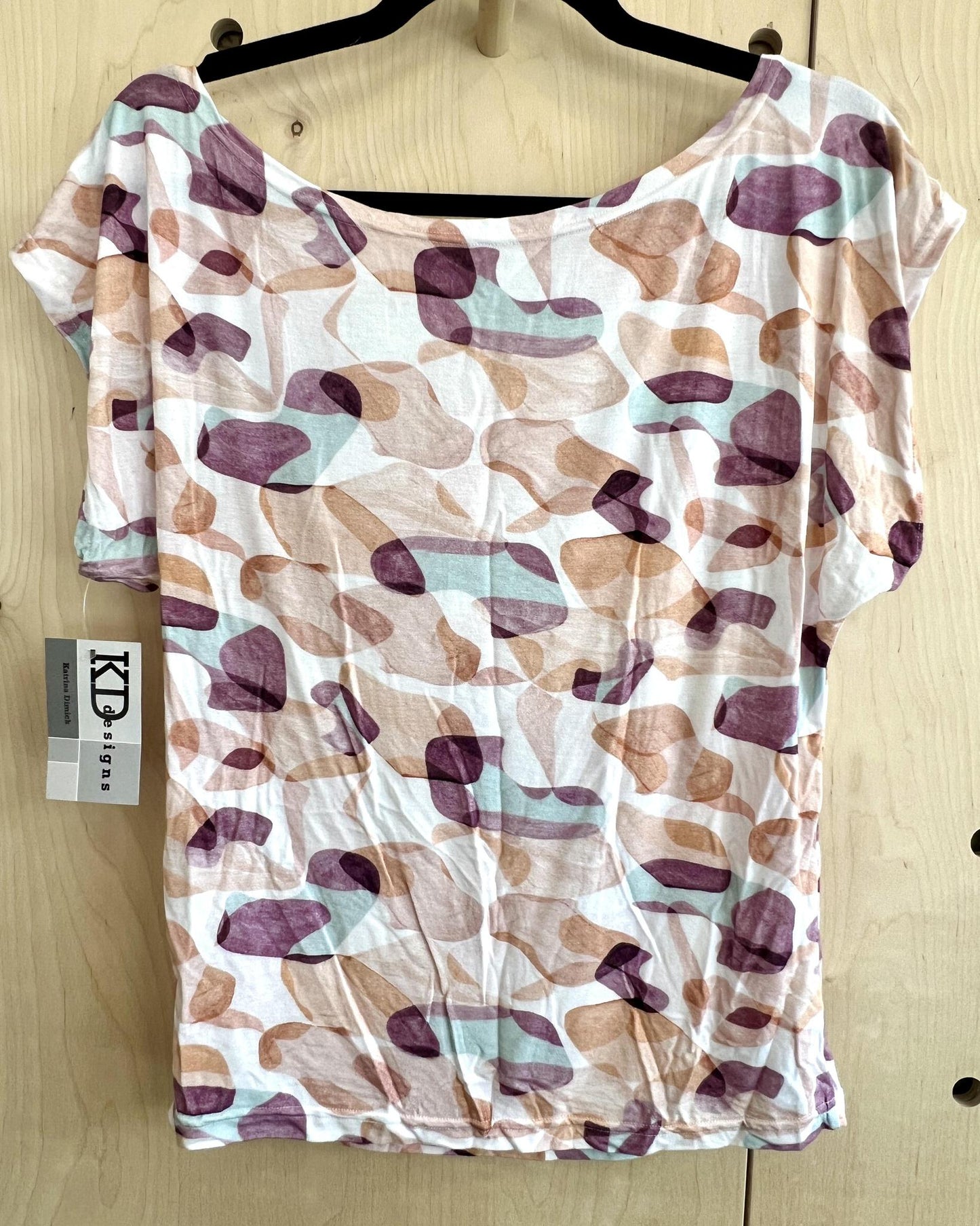 KD Designs Julia Tee in Plum and Peach Watercolor Abstract Print - Size Medium - SALE