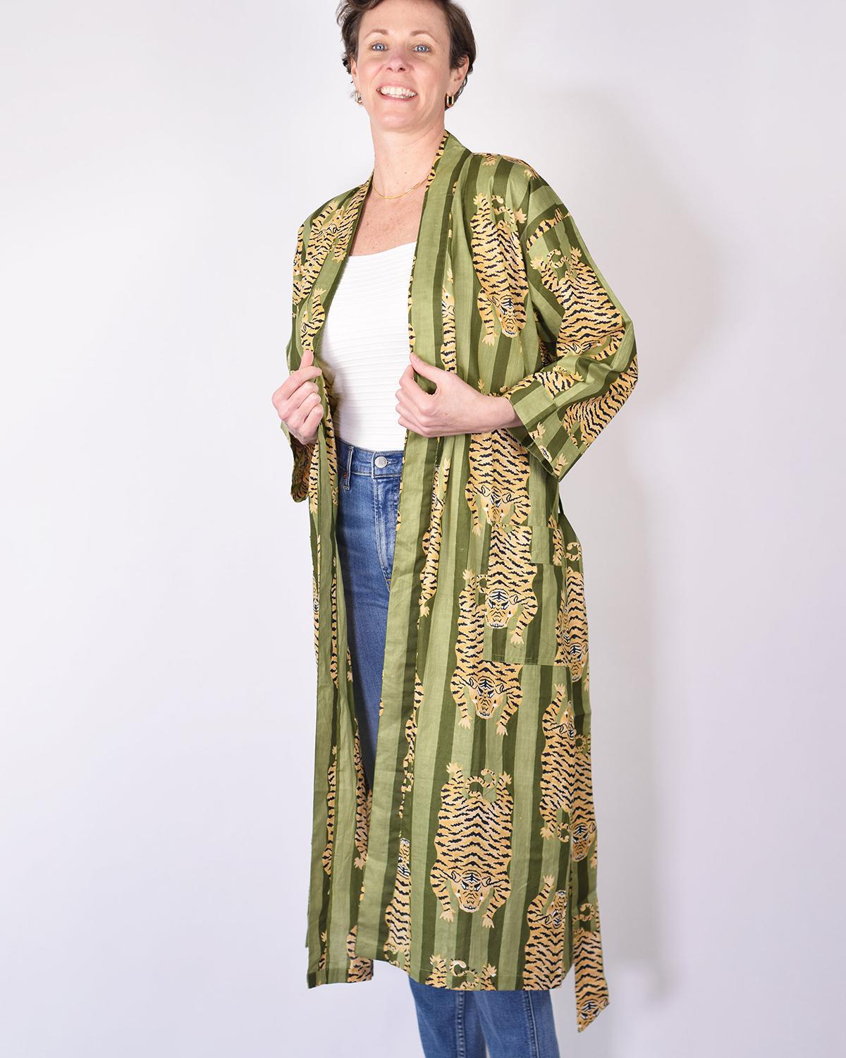 Txtile Lightweight Cotton Robe - Green Tiger Print