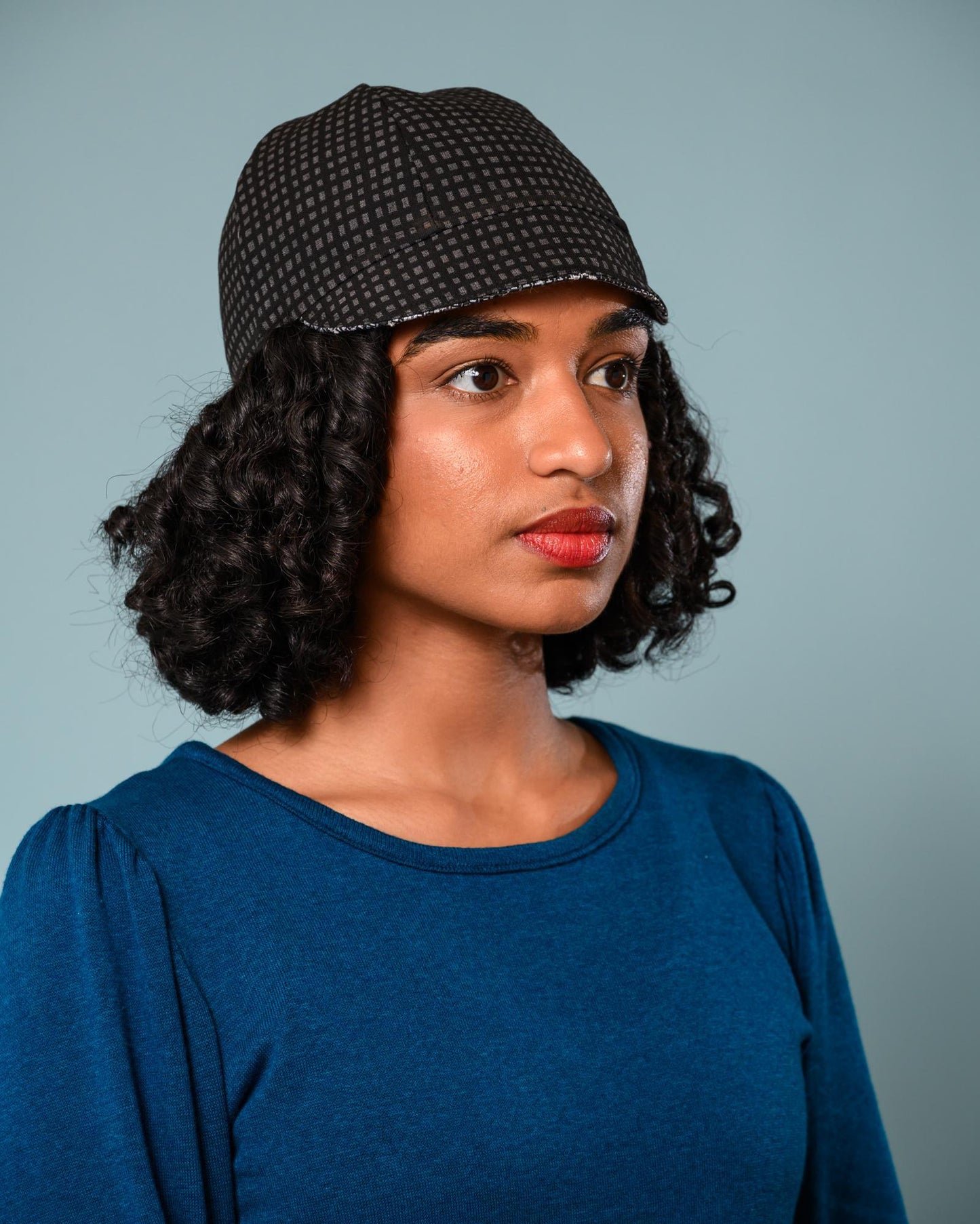 Squasht Reversible Bella Hat in Black and White Sketch Silk Tweed