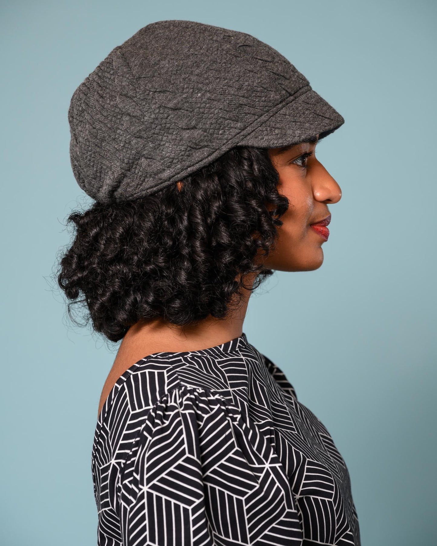 Squasht Reversible Bella Hat in Charcoal Gray Rope Texture Knit (Stretchy!)