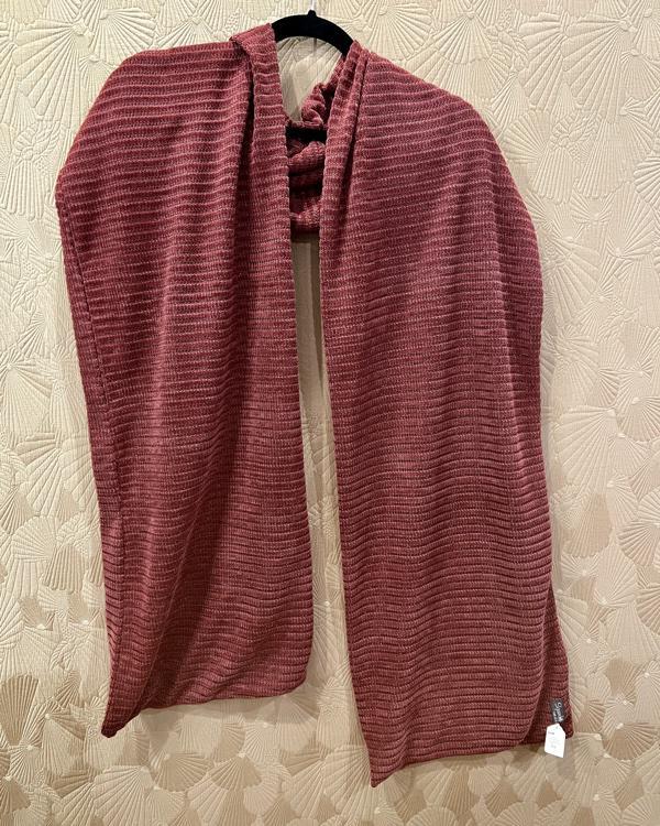 Squasht Oversized Scarf Plush Raspberry Sweater Knit