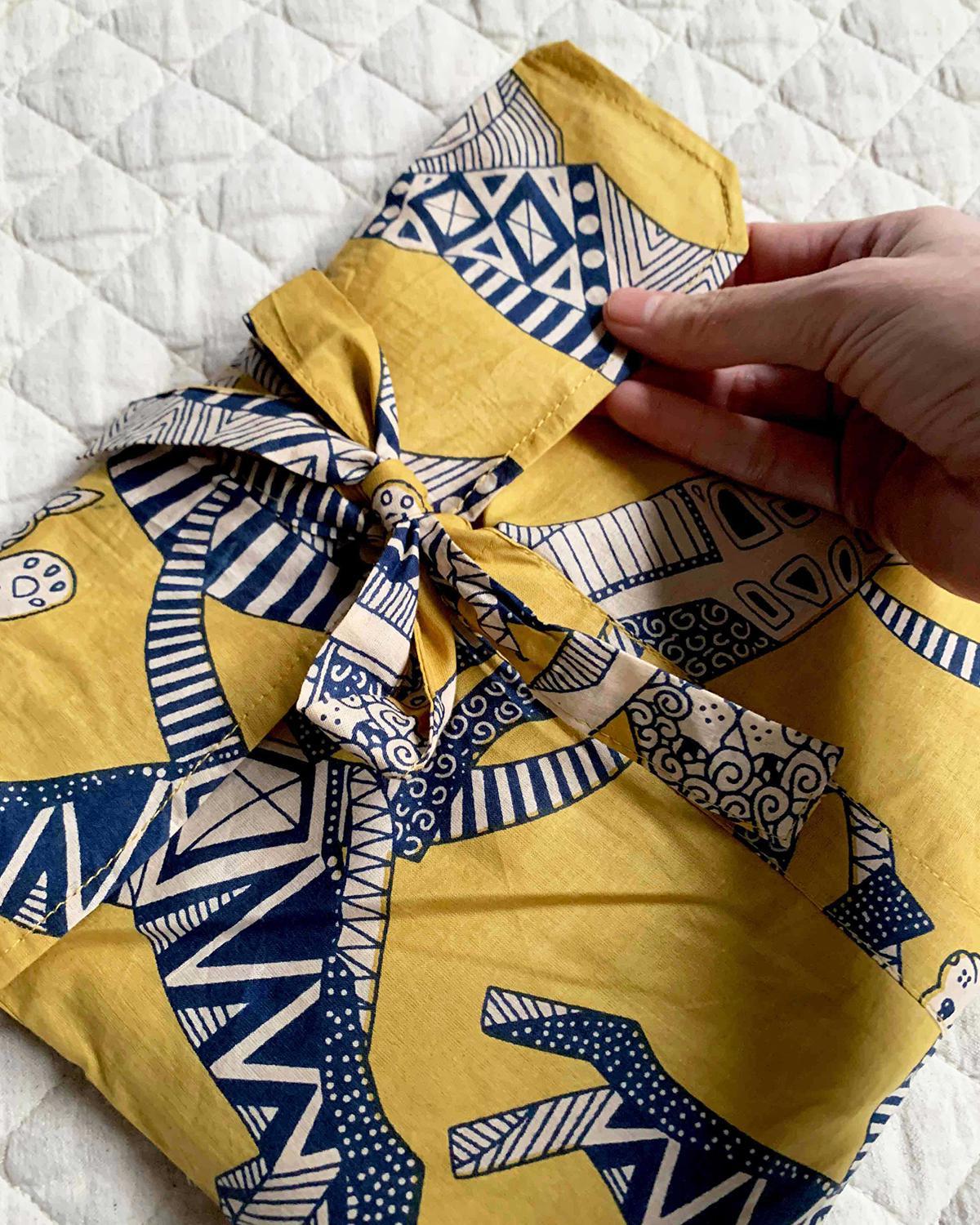 Txtile Lightweight Cotton Robe - Cosmic Cats Print