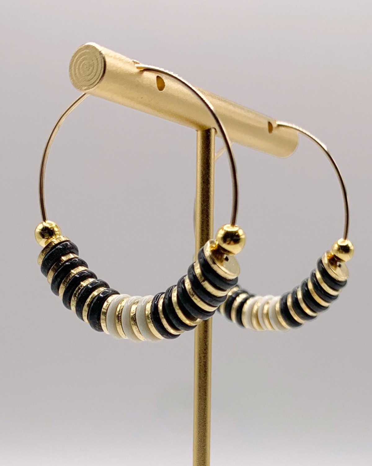 caliLOVESchi - 14kt Gold Hoops - Ebony and Ivory