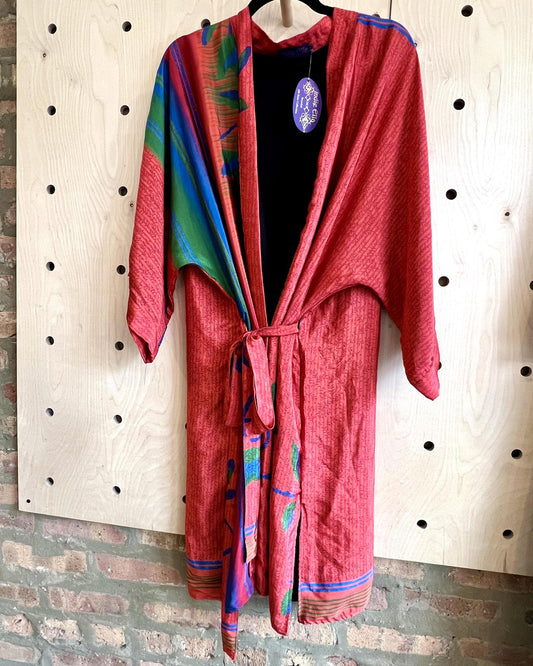 Indie Ella Double Flannery Lined Crepe Silk Kimono in Pele