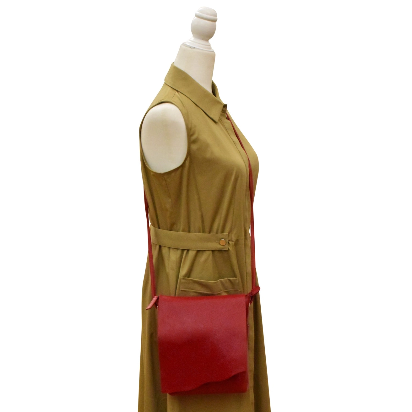 ili Midi Canada Bag in Red