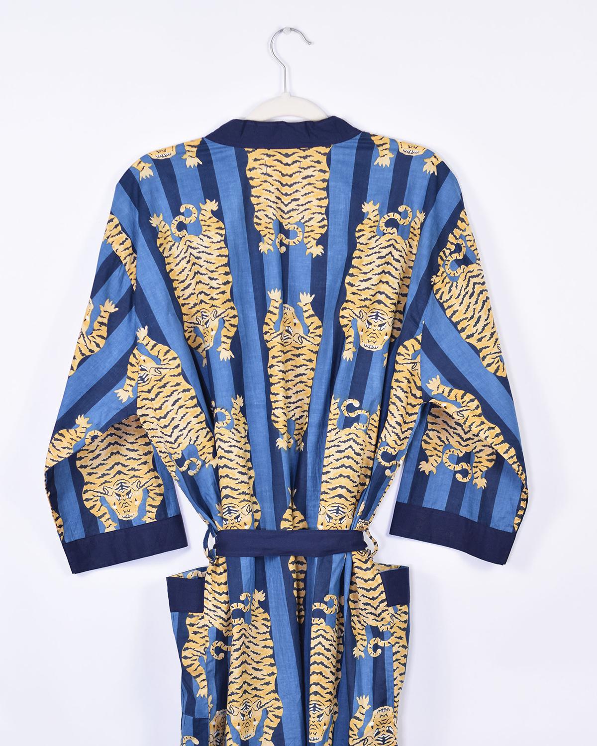 Txtile Lightweight Cotton Robe - Blue Tiger Print