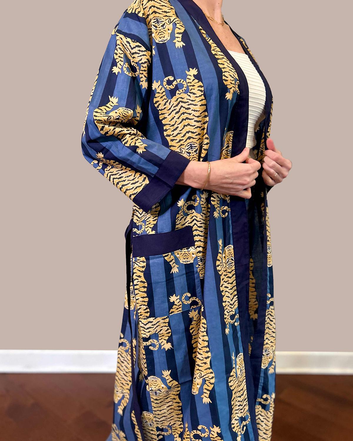 Txtile Lightweight Cotton Robe - Blue Tiger Print