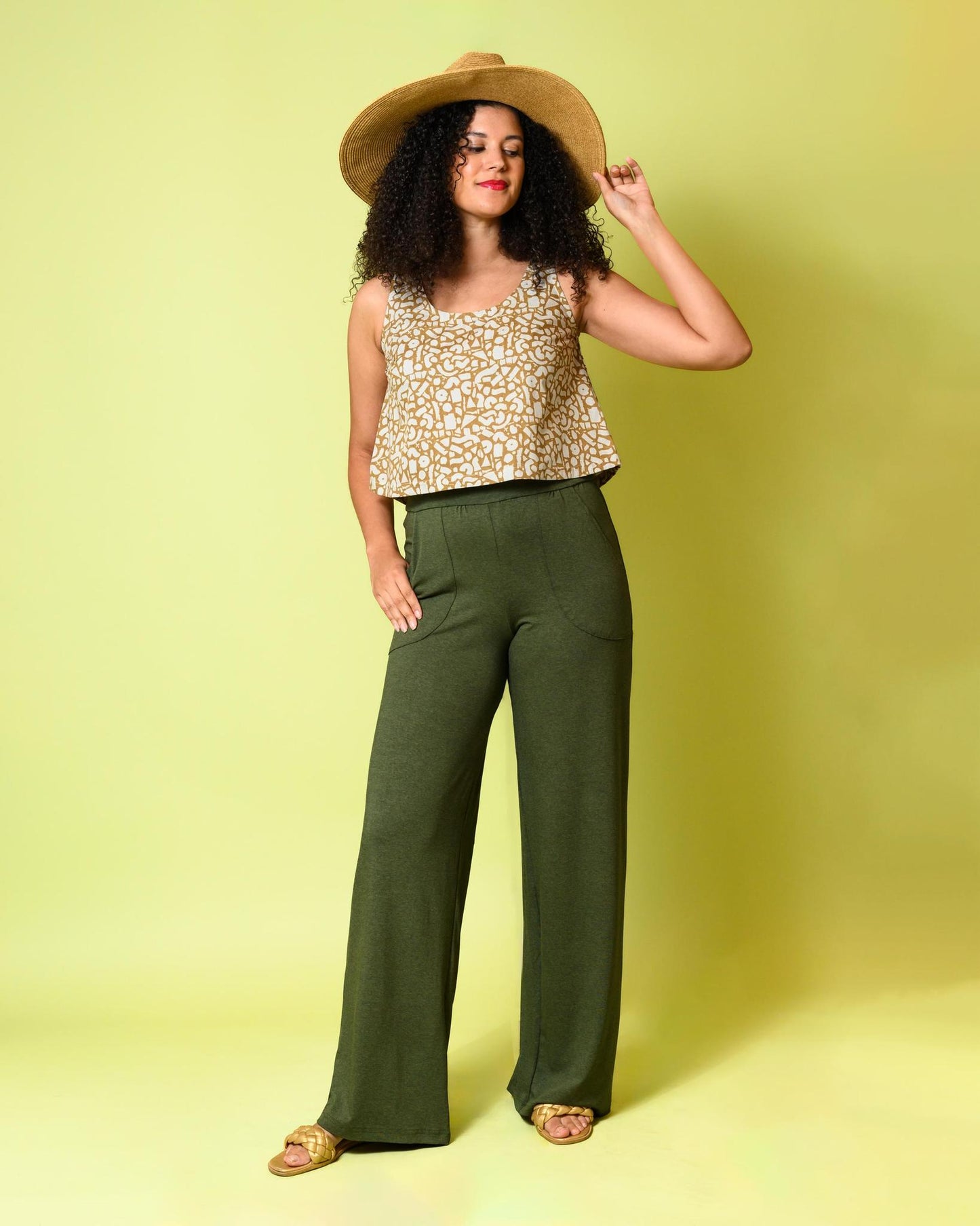 Squasht Wide Leg Long Length Pants in Olive Green