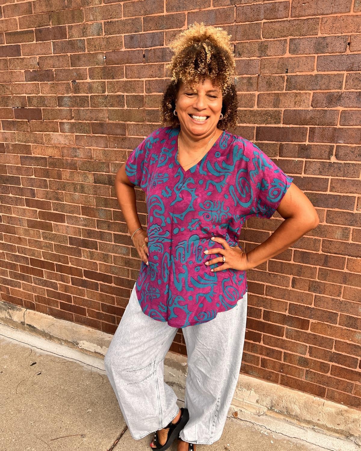 Indie Ella Eesha V-Neck Top in Passion Punch