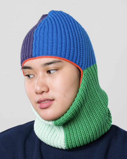 Verloop Quattro Ribbed Colorblock Balaclava in Kelly Green and Cobalt