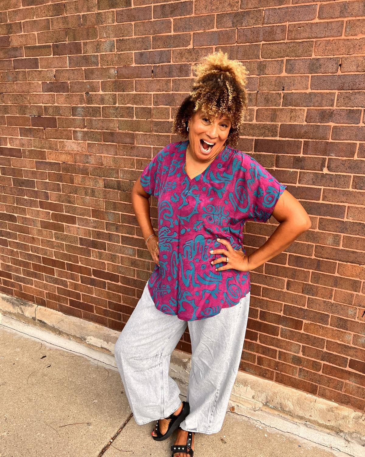 Indie Ella Eesha V-Neck Top in Passion Punch