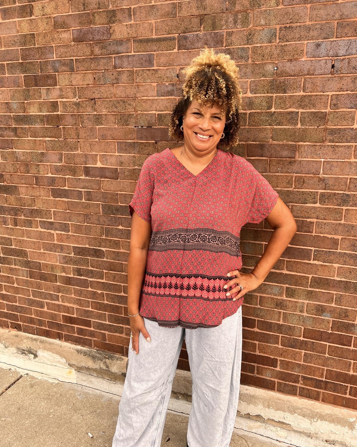 Indie Ella Eesha V-Neck Top in Anika
