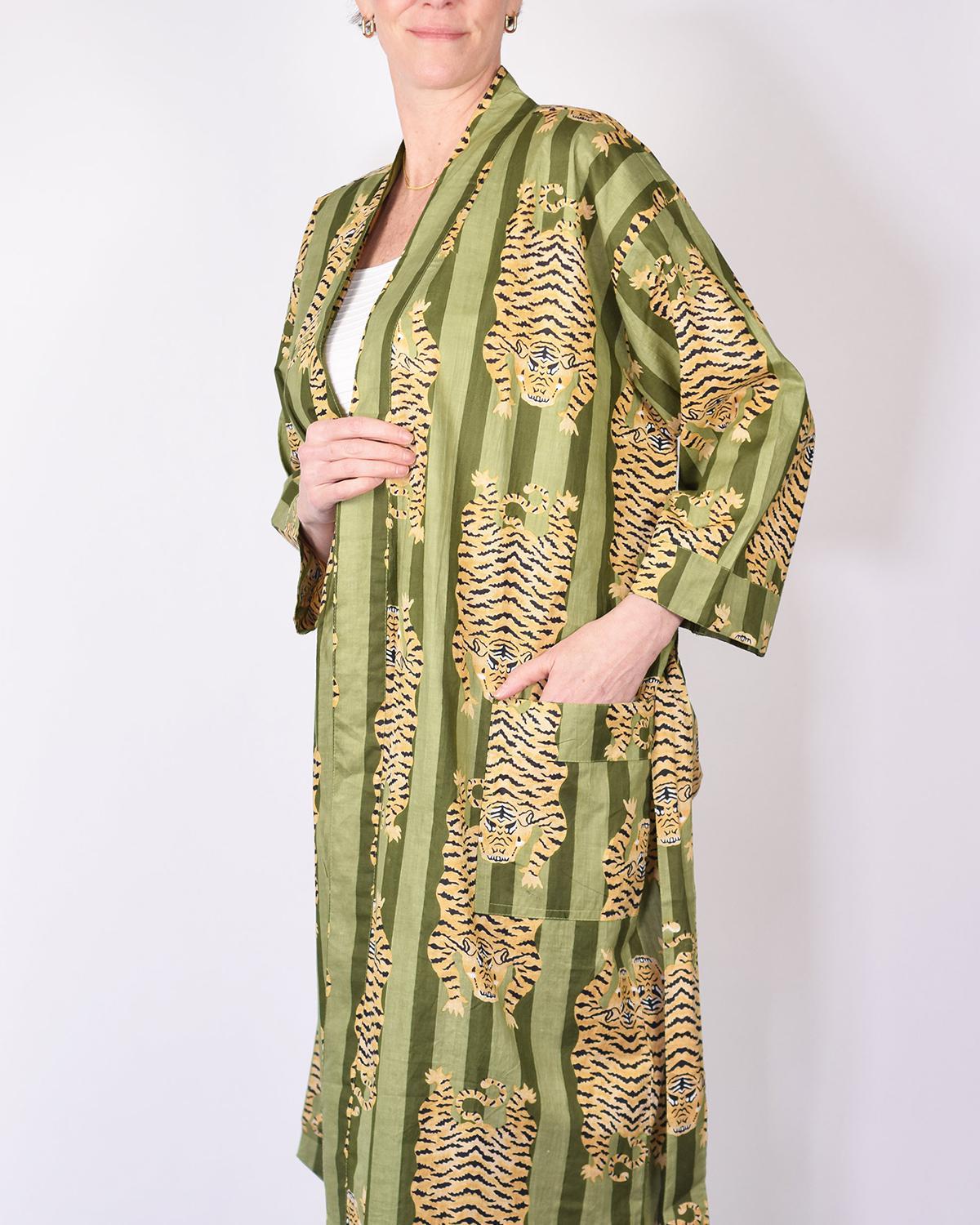 Txtile Lightweight Cotton Robe - Green Tiger Print