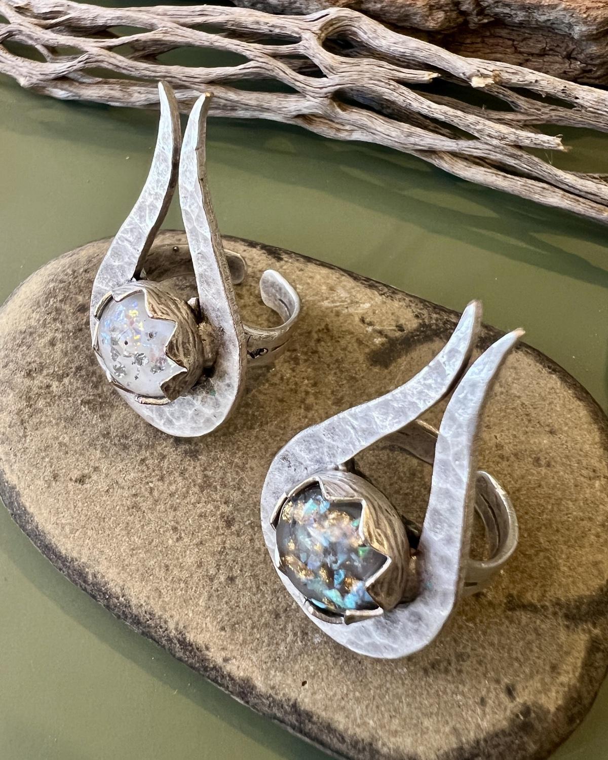 Pajaro Negro Large Opal and Gold Leaf Statement Ring