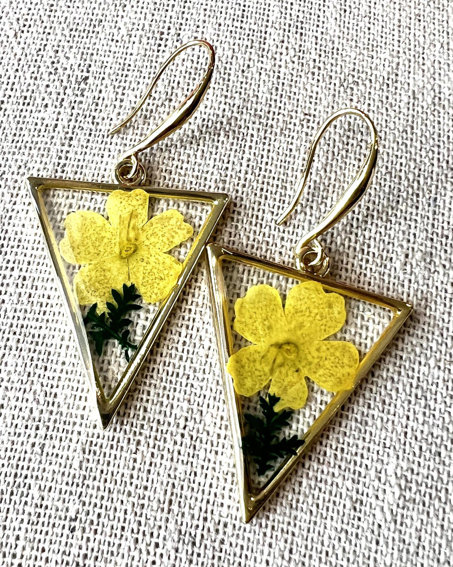 Pajaro Negro 24k Gold Fill Upside Down Triangle Earrings with Yellow Flower