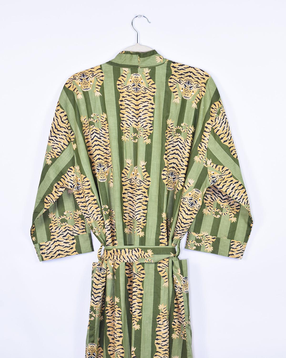 Txtile Lightweight Cotton Robe - Green Tiger Print