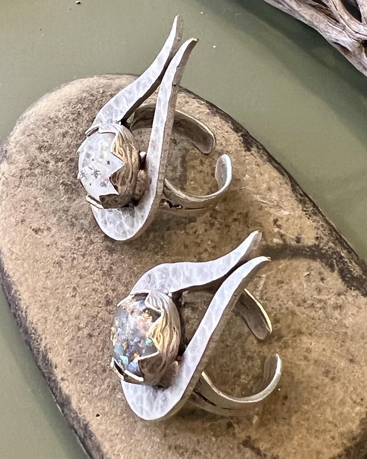 Pajaro Negro Large Opal and Gold Leaf Statement Ring