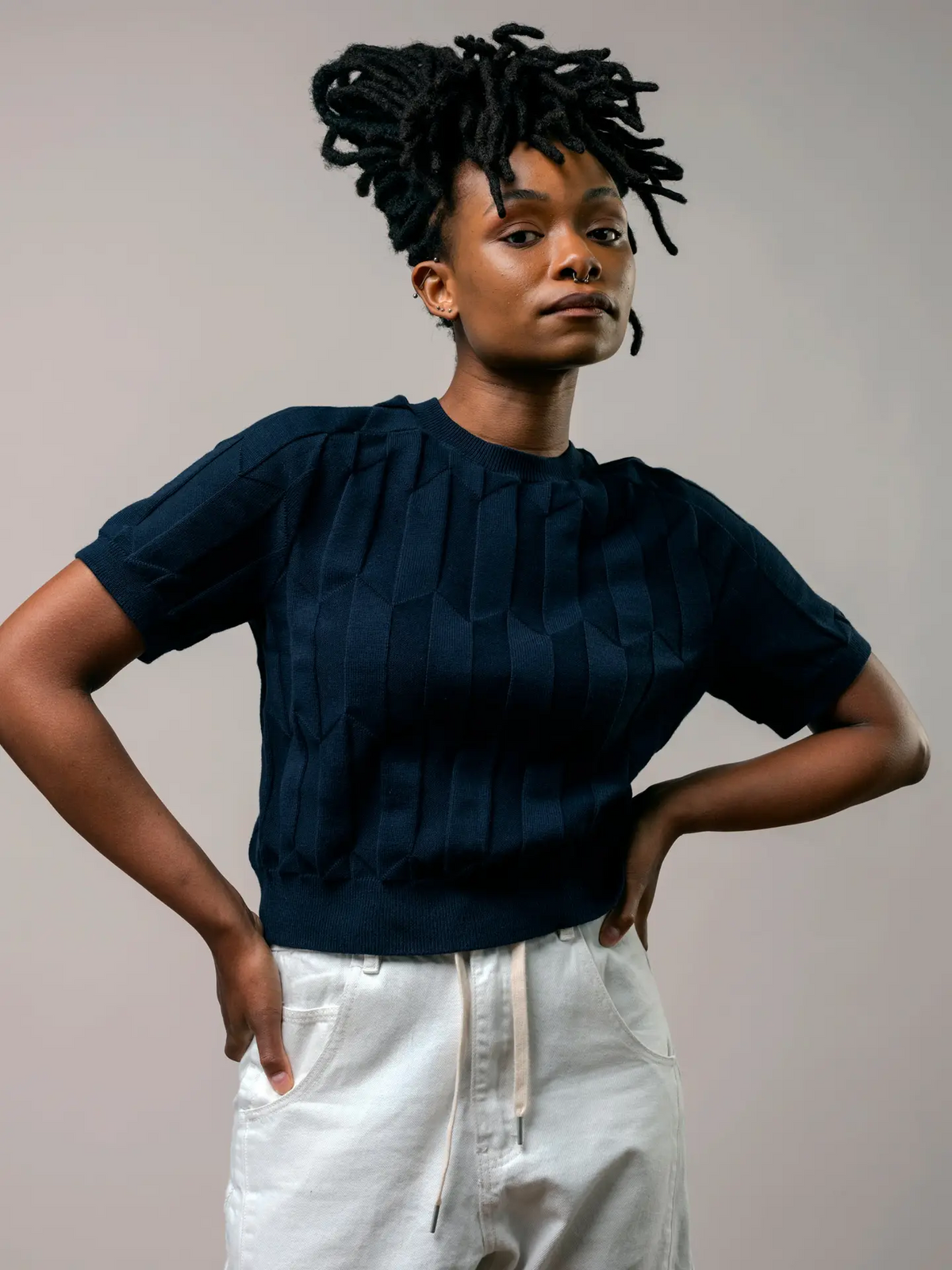 The Endery Chevron Ruben Short Sleeve Sweater Tee in Lobelia (Sapphire Blue)