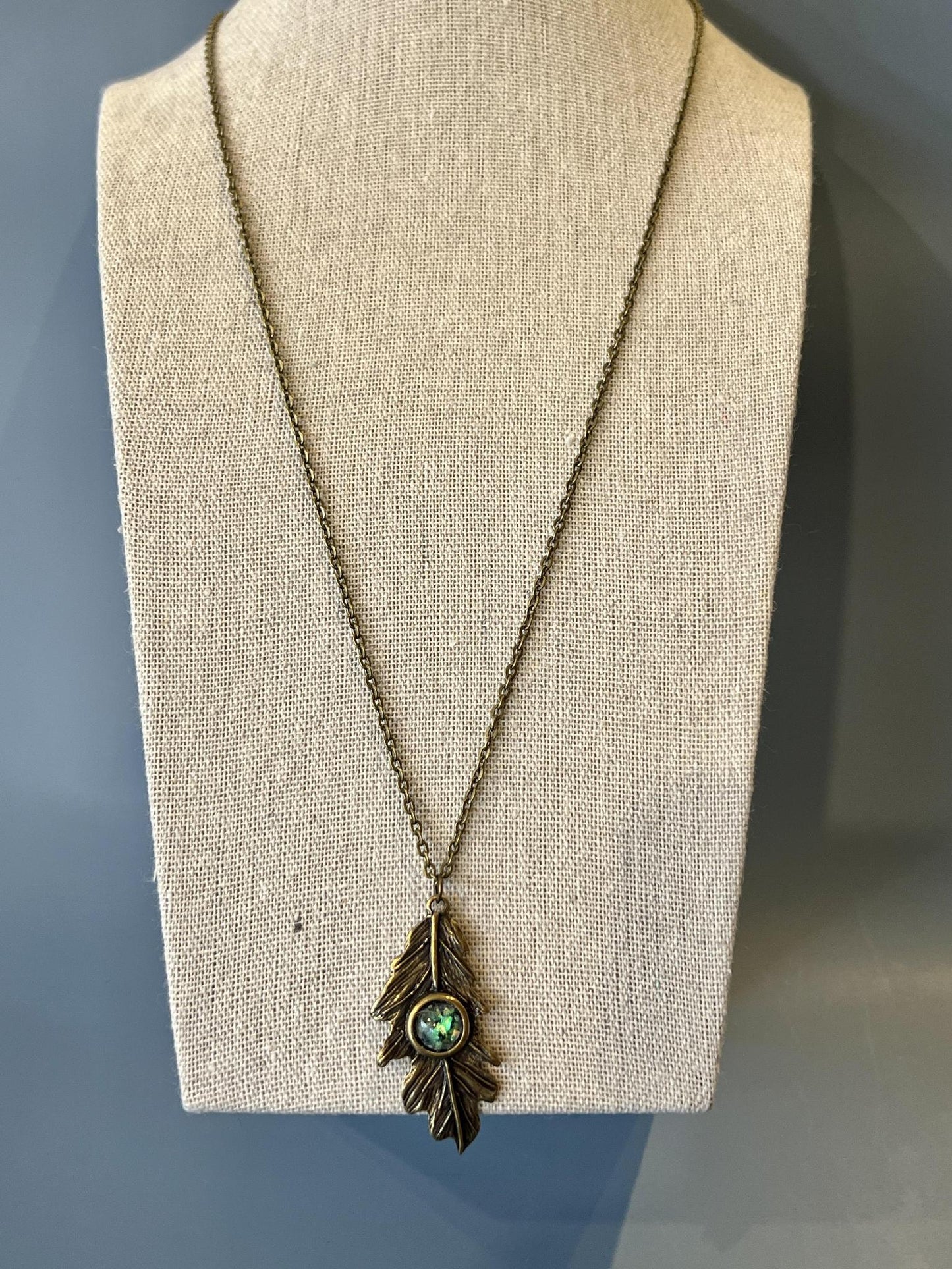 Pajaro Negro Leaf with Abalone Shell Necklace