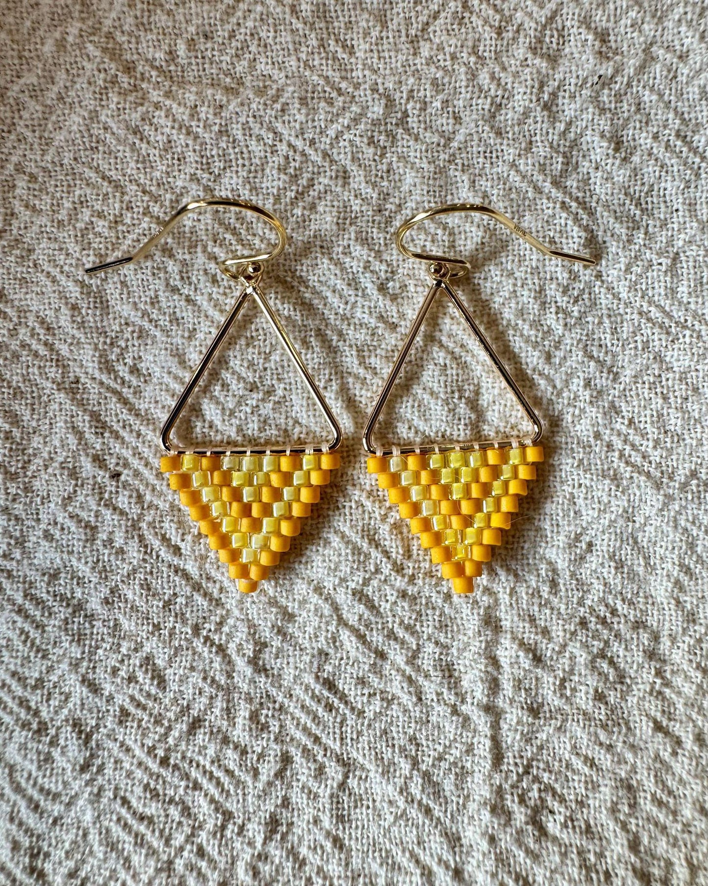 SV Beads Small Japanese Beaded Triangle Earrings in Yellow & Champagne