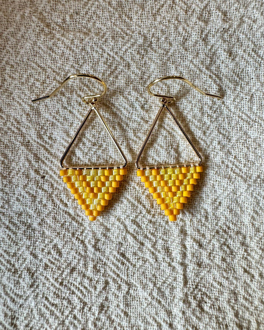 SV Beads Small Japanese Beaded Triangle Earrings in Yellow & Champagne