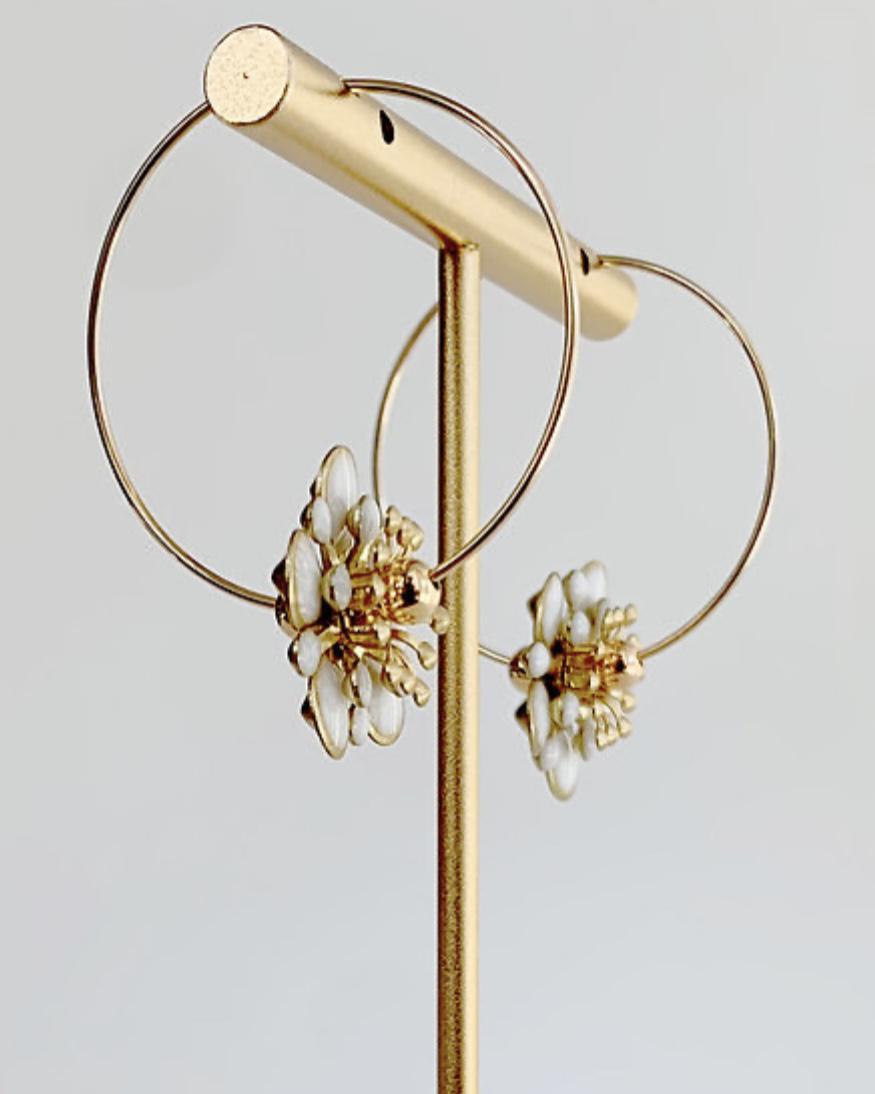 caliLOVESchi 14k Gold Hoops - White Daisy