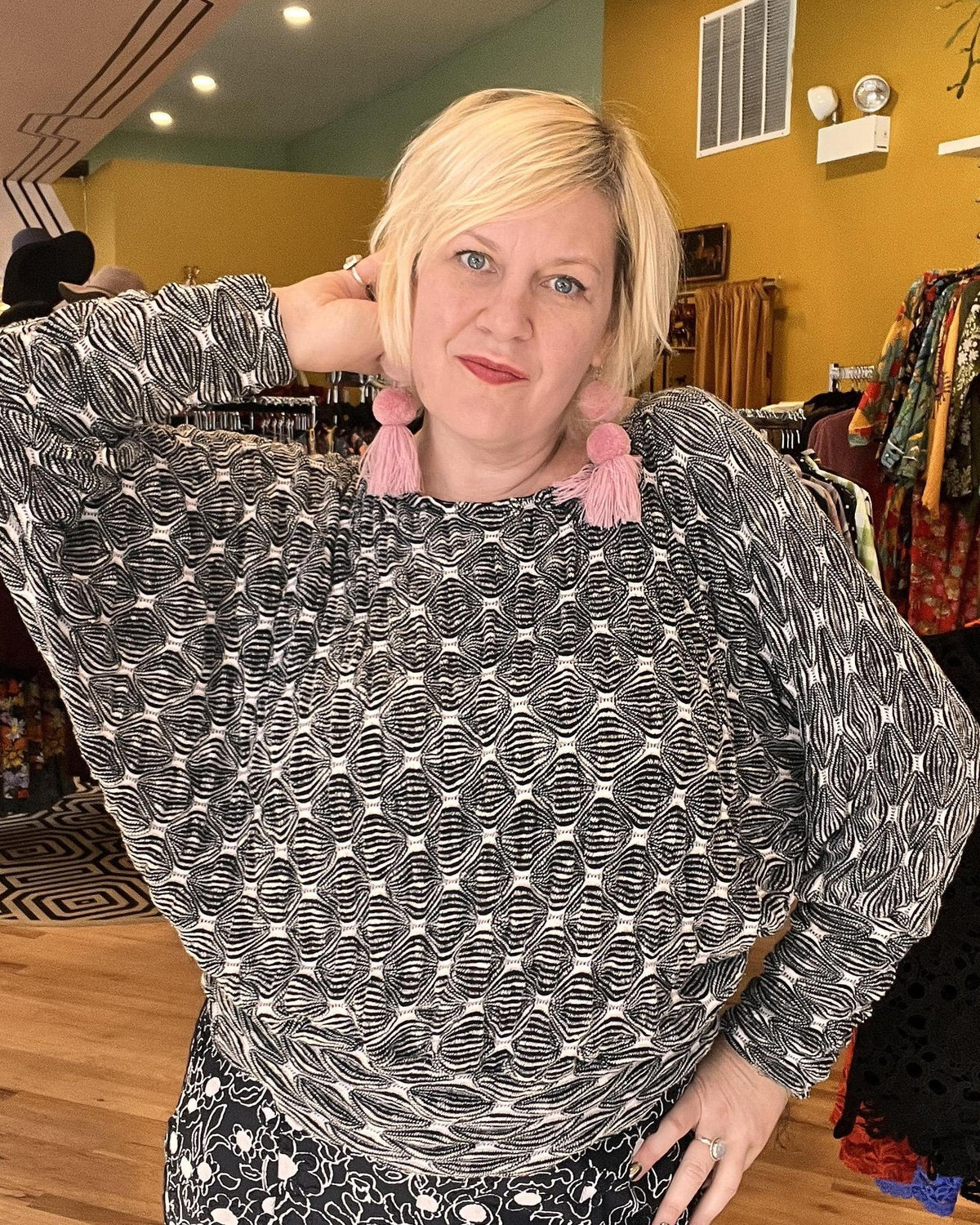 Squasht Batwing Sweater in Textured Black and White Diamond Print Knit - Size Medium, XL