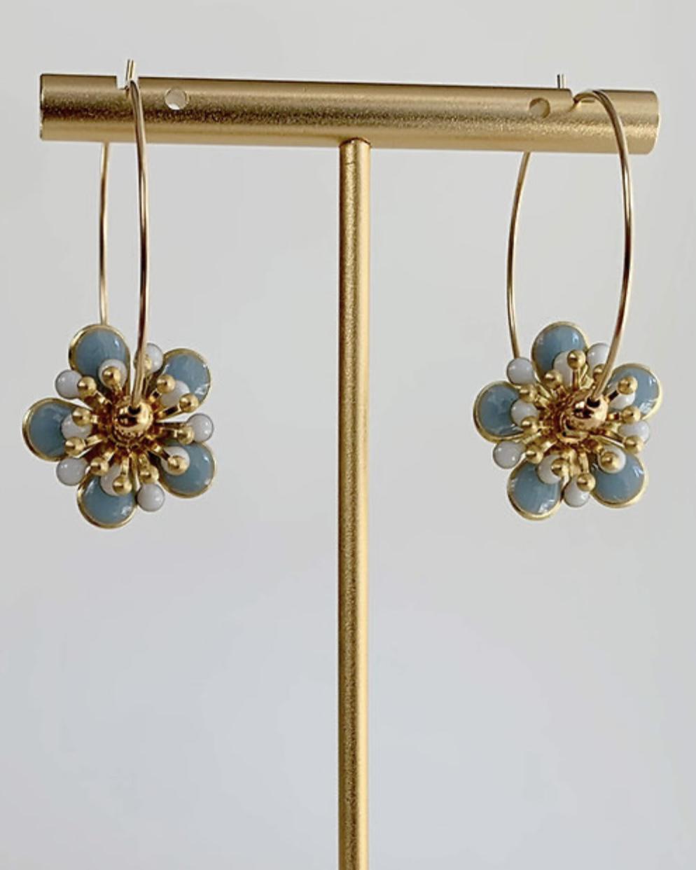 caliLOVESchi 14k Gold Hoops - Blue Daisy