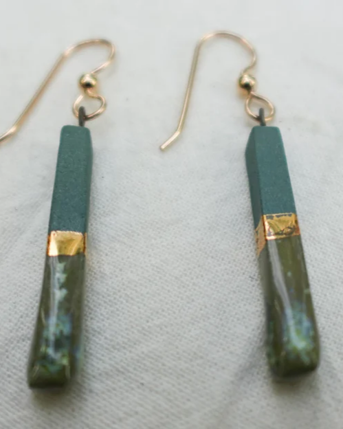 Lilikoi Project Porcelain Bar Earrings in Juniper