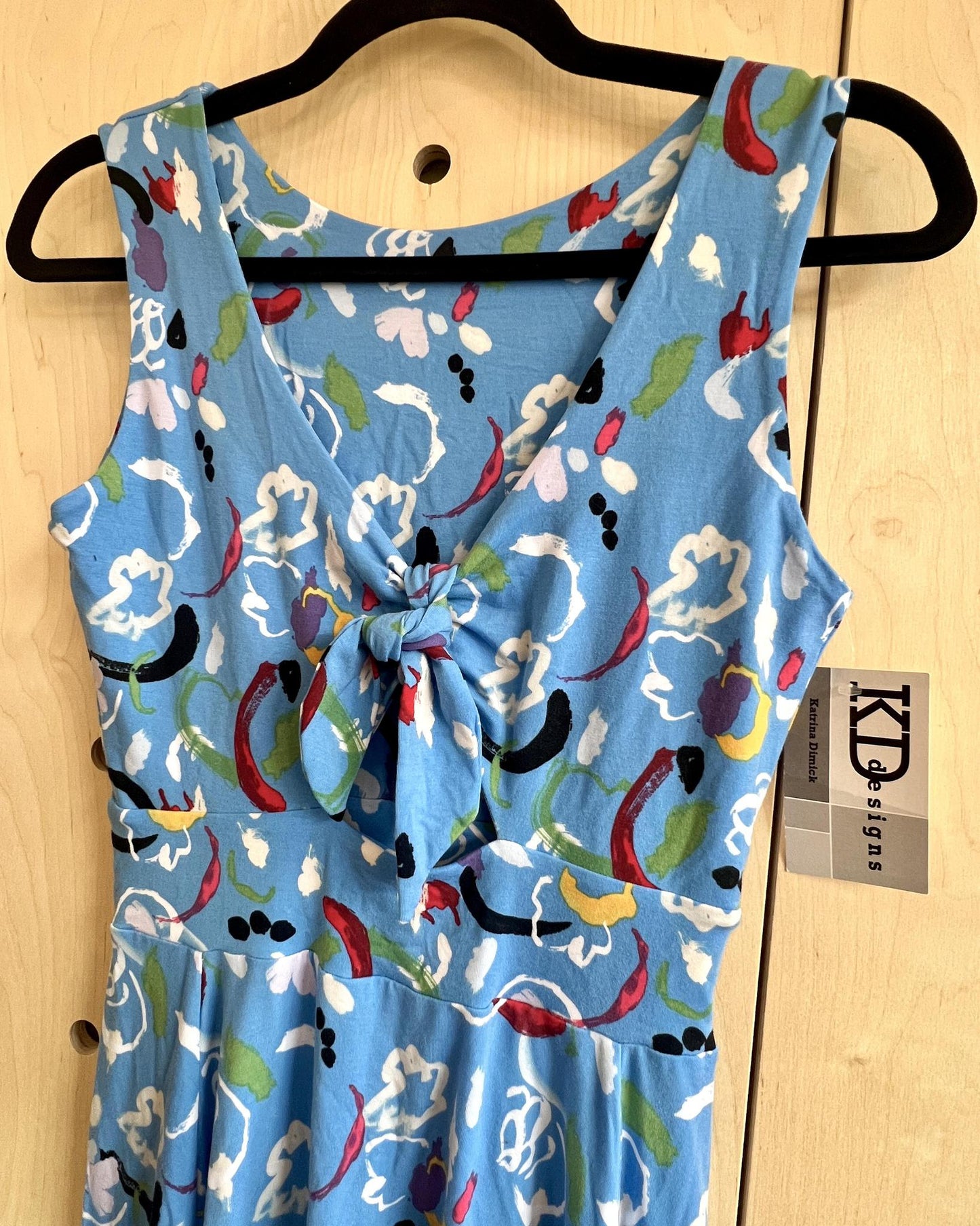 KD Designs Jenny Keyhole Dress in Blue Party Print