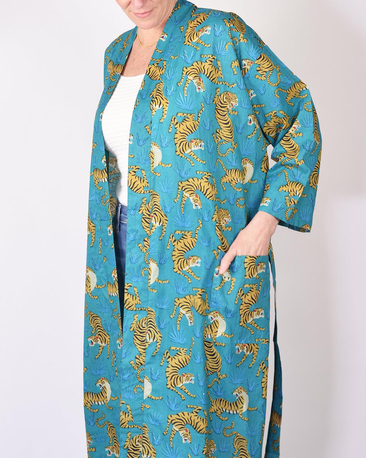 Txtile Lightweight Cotton Robe - Tropic Tiger Print