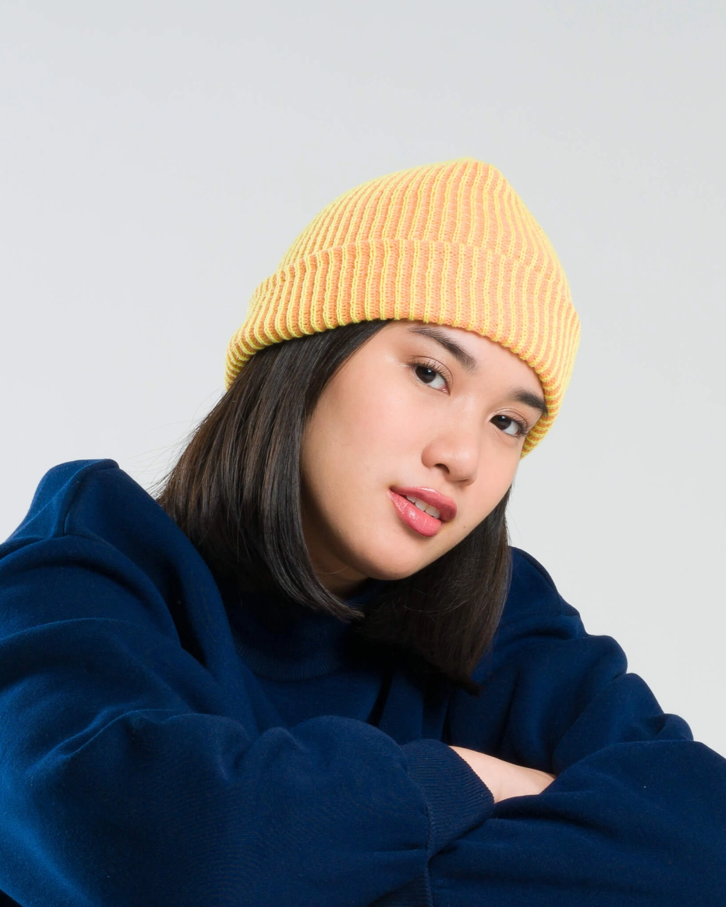 Verloop Simple Rib Knit Beanie Hat in Peach Lime