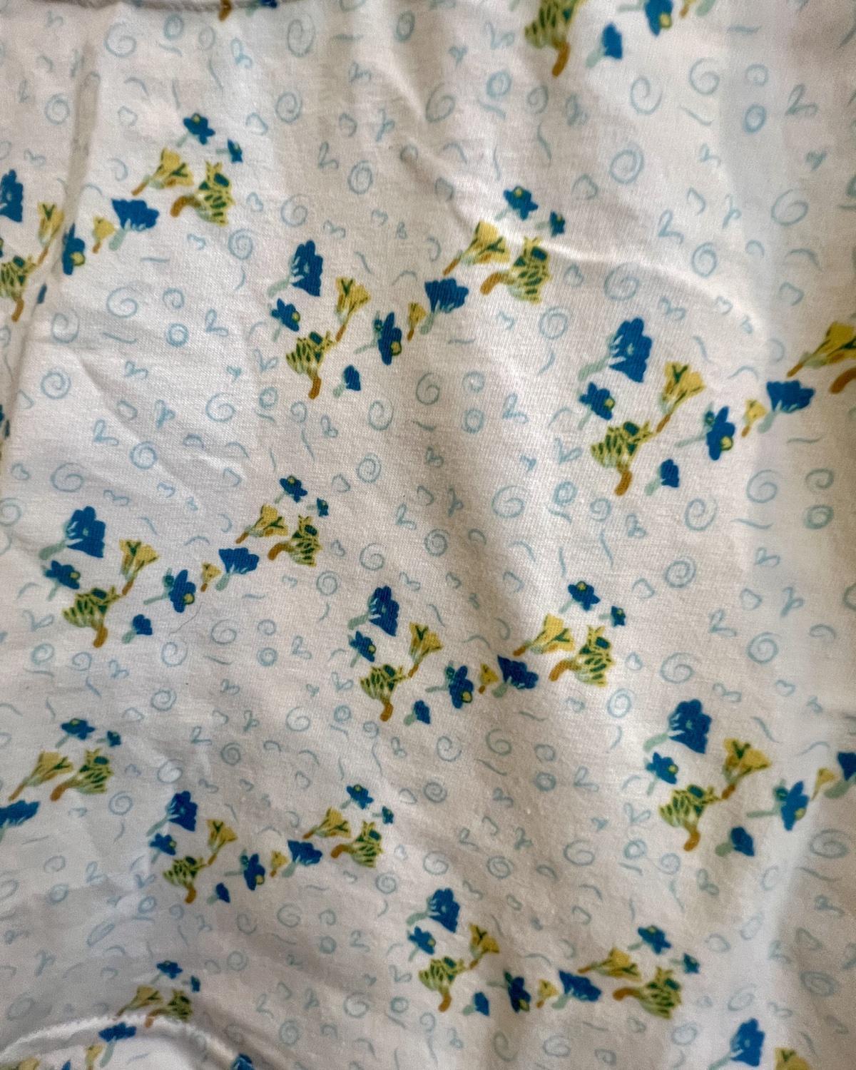 KD Designs Deb Crop in Cream with Little Blue & Yellow Flowers