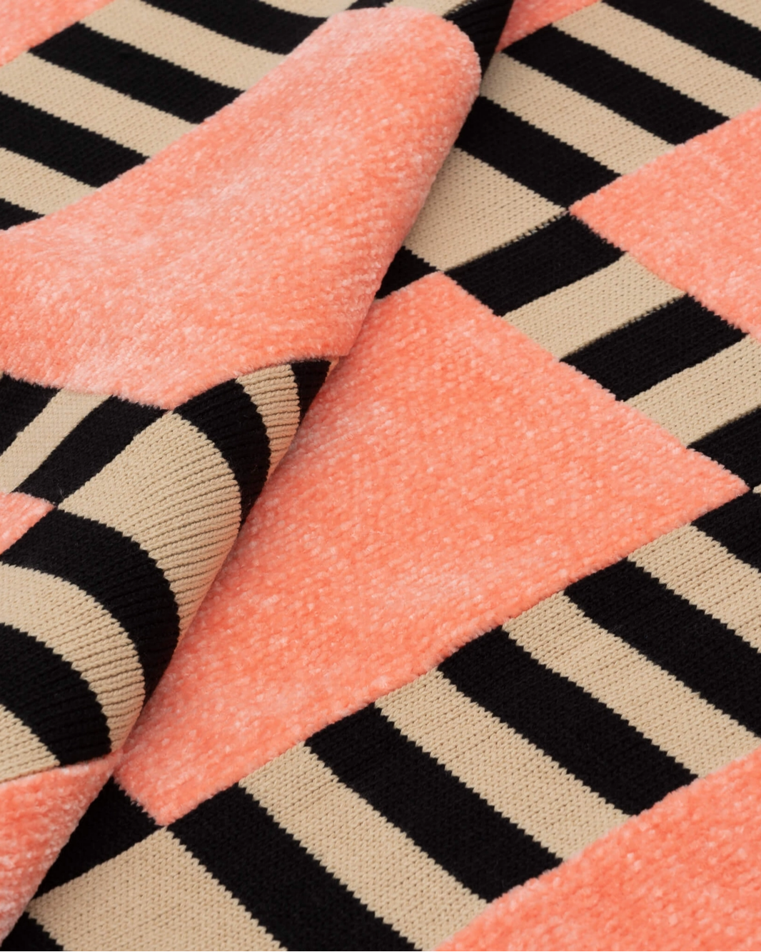 Verloop Tile Patch Chenille Throw Blanket in Peach