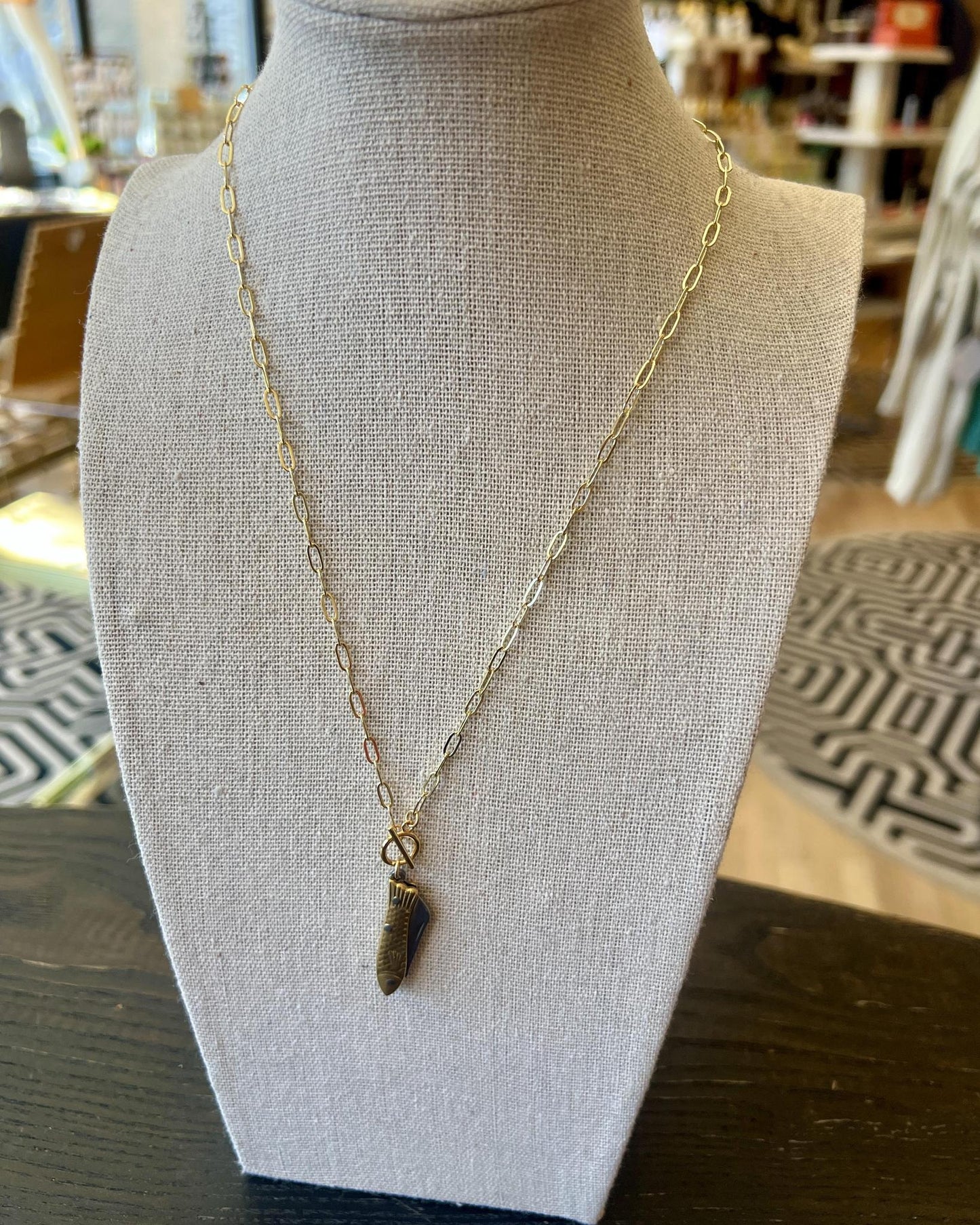 1979 Jewelry 1-inch Knife Fish Necklace on 14kt Gold Plated Chain