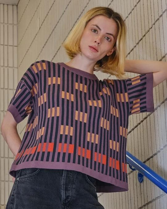 The Endery Bauhaus Short Sleeve Sweater Tee in Rhodolite (Plum/Indigo)