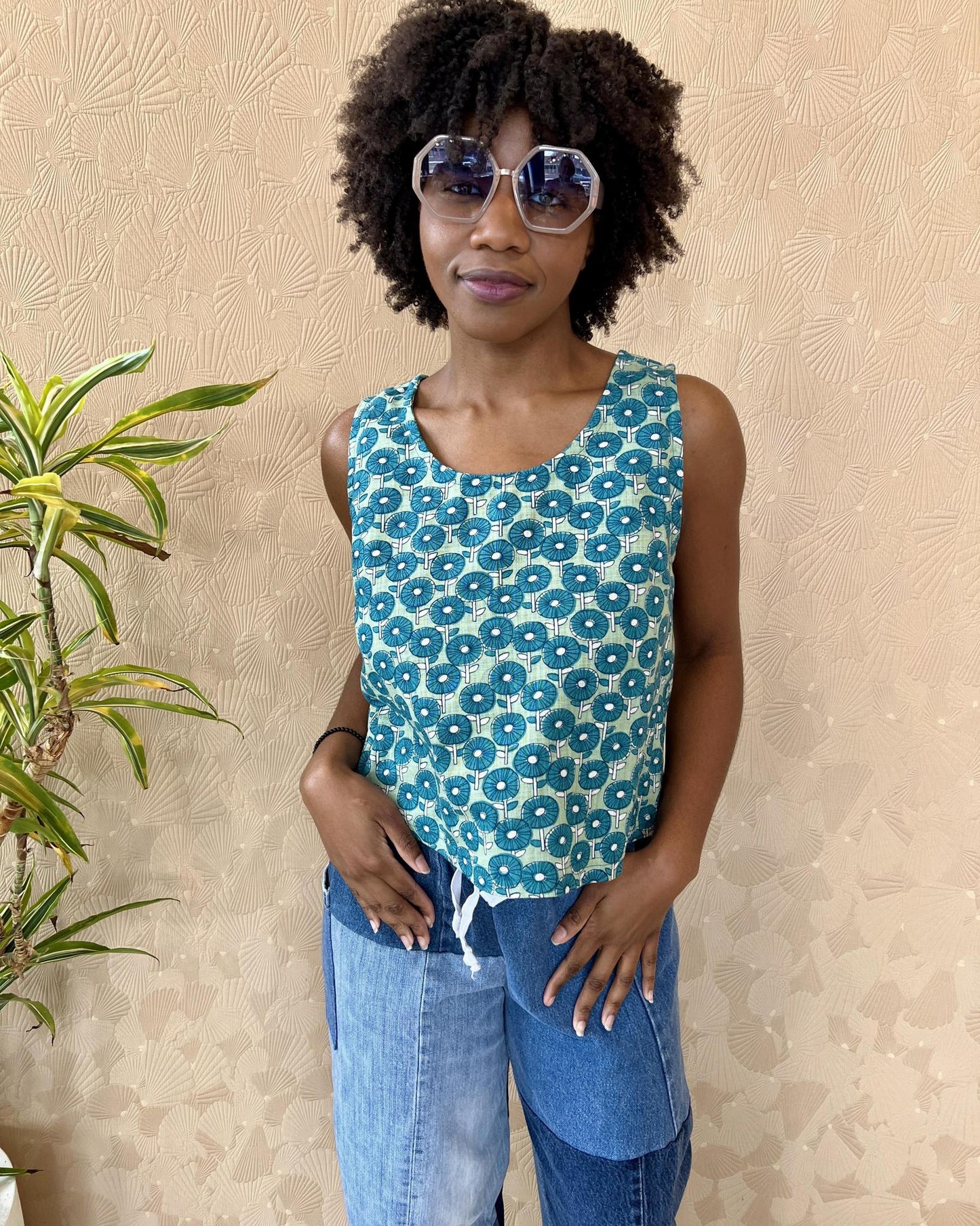 Squasht Tank Top in Caribbean Turquoise Cotton Poplin Flower Print 🌼