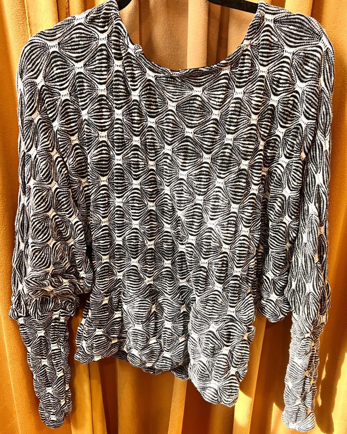 Squasht Batwing Sweater in Textured Black and White Diamond Print Knit