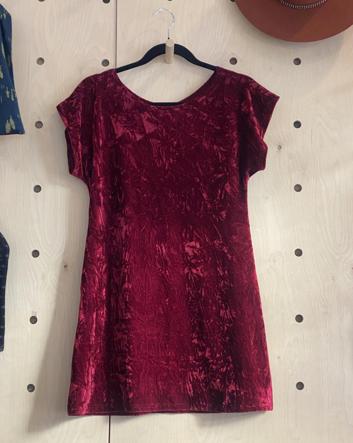 Fayru Dress in Red Velvet