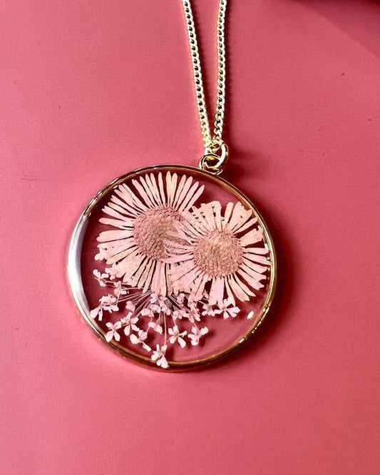 Pajaro Negro 18k Gold Fill Large Round Pink Floral Necklace